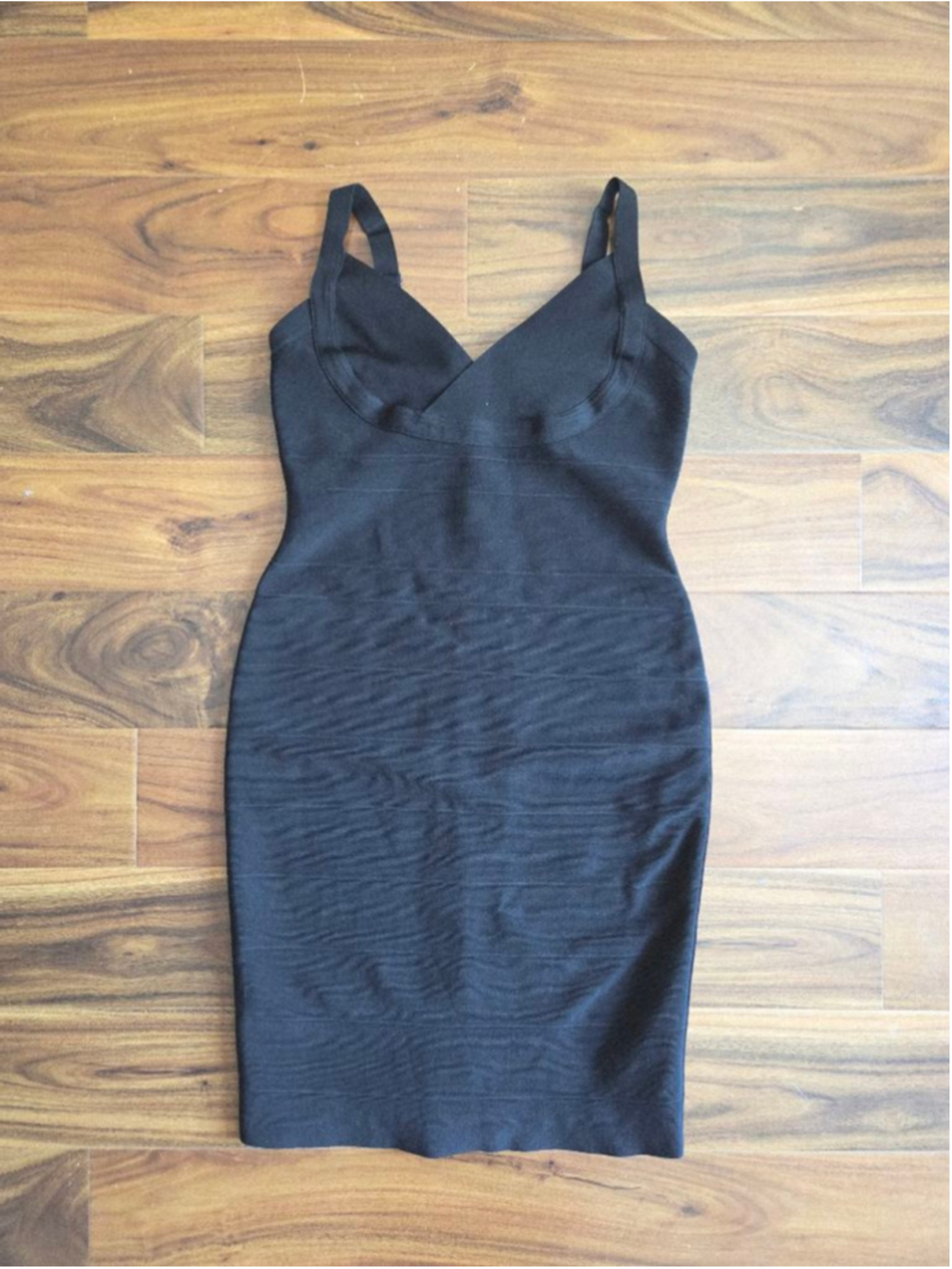Aritzia Babaton Black Mason Bandage Bodycon Dress Size Large LBD